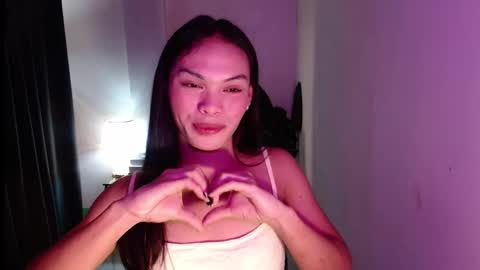 Snapshot of miss_rose07 chatting on 4, 10, 2025 Im your hot Rose online show from 4, 10, 2025
