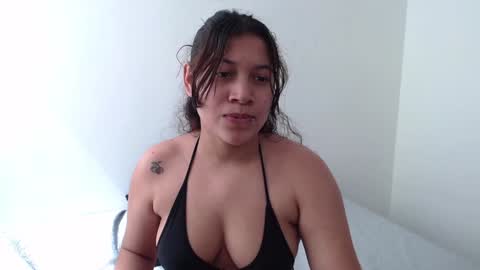 Snapshot of miss_rose1 chatting on 18, 12, 2024 ROS online show from 18, 12, 2024