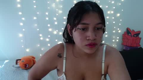 Snapshot of miss_rose1 chatting on 23, 1, 2025 ROS online show from 23, 1, 2025