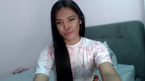 Snapshot of miss_scarletslut chatting on 12, 10, 2025 Scarlet Slut online show from 12, 10, 2025