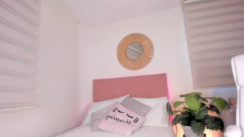 Sofia Alvarez online show from 17, 1, 2025