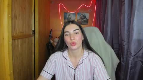 Snapshot of miss_tasy chatting on 19, 2, 2025 Melanie January 15th is my birthday there will be an interesting show online show from 19, 2, 2025