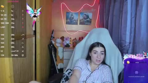 Snapshot of miss_tasy chatting on 21, 2, 2025 Melanie January 15th is my birthday there will be an interesting show online show from 21, 2, 2025