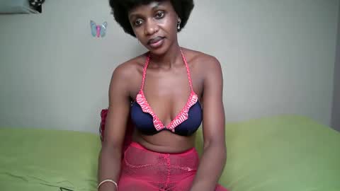 miss_ug online show from 15, 12, 2025