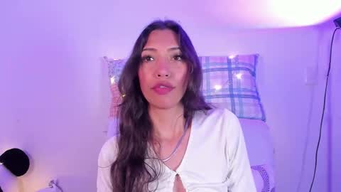 Miss Veronica online show from 24, 2, 2025