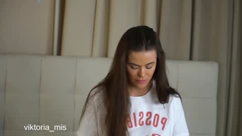 Miss Victoria online show from 28, 1, 2025