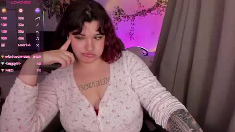 Tina  Julie online show from 17, 7, 2026