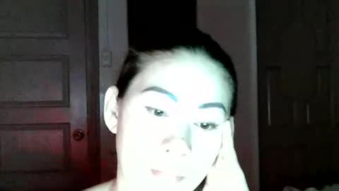 HOT MOMMY ZEPHYR online show from 27, 2, 2026