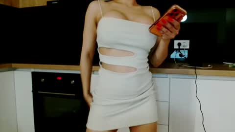 Queen A online show from 30, 6, 2026