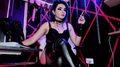 Missdarklady online show from 21, 2, 2026