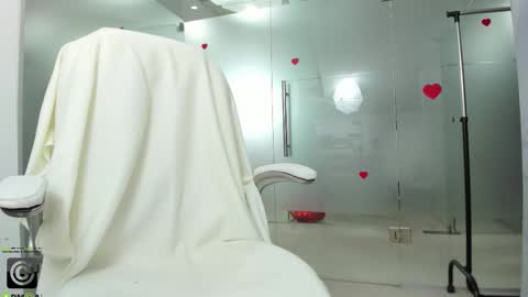 Miss Domina online show from 26, 3, 2026