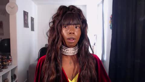 Snapshot of missemilie1 chatting on 13, 2, 2026 Emilie Diaz online show from 13, 2, 2026