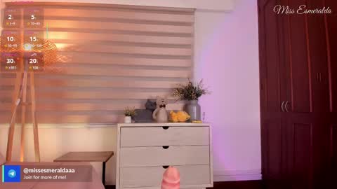 Snapshot of missesmeralda chatting on 13, 2, 2025 Julieta Arboleda but i like call me esme online show from 13, 2, 2025
