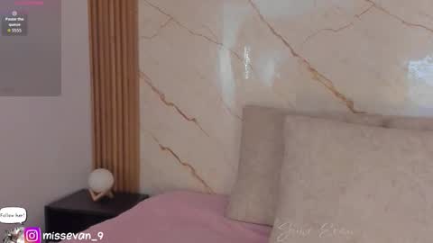 Sami Evan online show from 2, 2, 2026