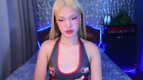 Snapshot of missionary_addiction_cumshot chatting on 19, 6, 2026 im your queen steffie online show from 19, 6, 2026