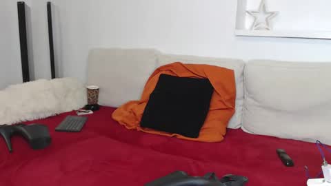 Snapshot of missjenifer chatting on 3, 10, 2025 missjenifer online show from 3, 10, 2025