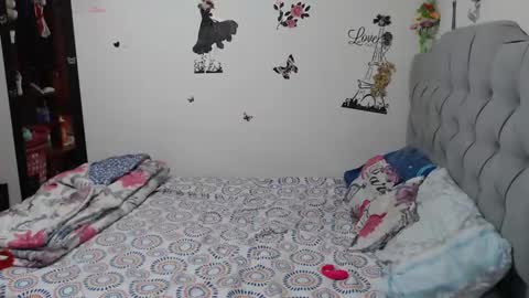 Snapshot of misskarol18 chatting on 17, 1, 2025 misskarol18 online show from 17, 1, 2025