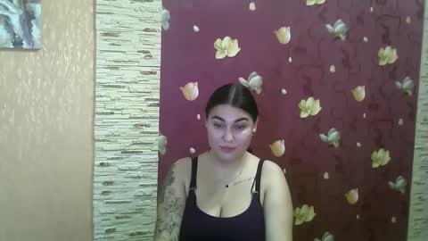 Lisa online show from 4, 2, 2025