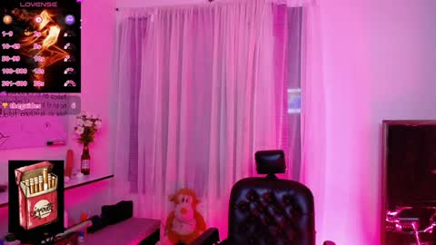 Snapshot of misslana_wn chatting on 24, 12, 2024 LanaLul online show from 24, 12, 2024