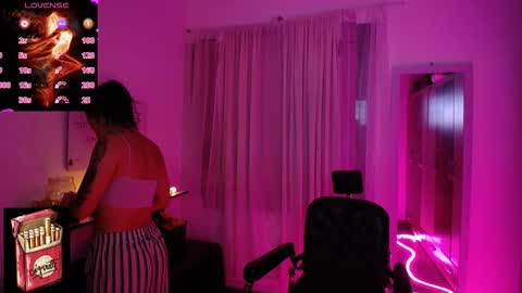 Snapshot of misslana_wn chatting on 16, 9, 2025 LanaLul online show from 16, 9, 2025