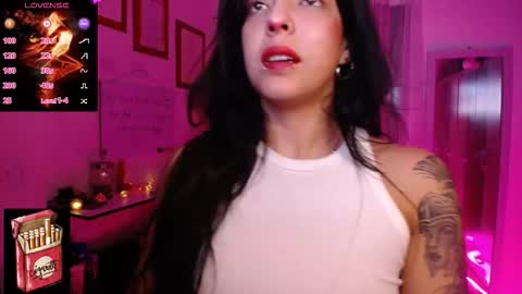 Snapshot of misslana_wn chatting on 10, 10, 2025 LanaLul online show from 10, 10, 2025