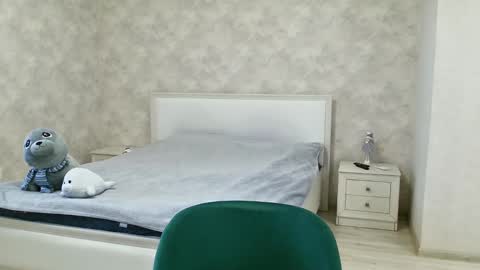 Snapshot of missmariat chatting on 7, 2, 2025 OneGoddess online show from 7, 2, 2025