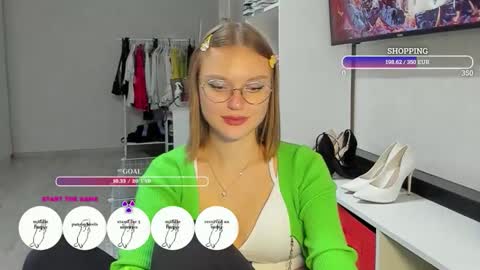 OneGoddess online show from 12, 11, 2025