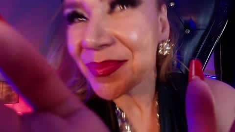 Snapshot of missmelania chatting on 23, 5, 2026 missmelania online show from 23, 5, 2026