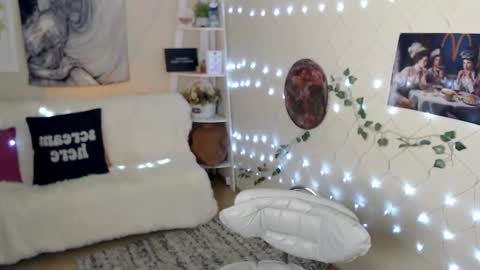 Snapshot of missmelons_ chatting on 10, 1, 2025 Li  online show from 10, 1, 2025