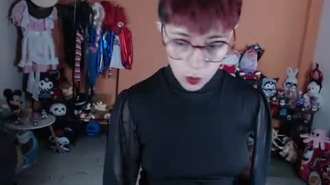 Miss Mia online show from 8, 7, 2026
