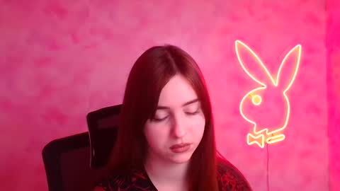 Mia online show from 18, 11, 2025