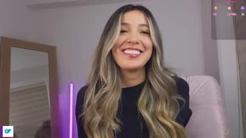 Emma Rivera online show from 14, 11, 2025