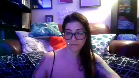 MissMona online show from 6, 2, 2026