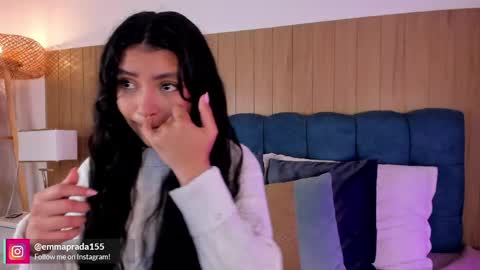 Emma Prada online show from 6, 4, 2026