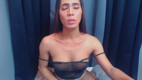 Snapshot of misstressdommxx chatting on 15, 12, 2024 Akie online show from 15, 12, 2024