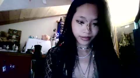 Miss Versatile online show from 27, 4, 2026