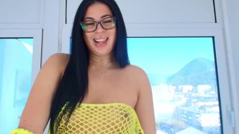 Snapshot of missyscarlet chatting on 15, 4, 2026 missyscarlet online show from 15, 4, 2026