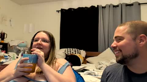 Snapshot of missytongue chatting on 25, 10, 2025 missytongue online show from 25, 10, 2025