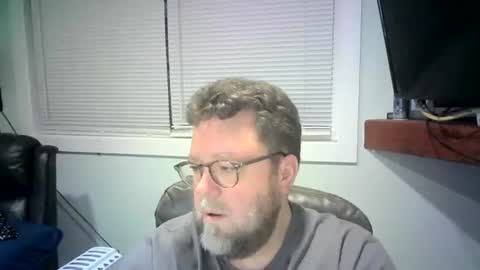 Snapshot of mister_happy567 chatting on 4, 2, 2025 Mr. Happy online show from 4, 2, 2025