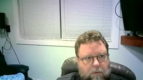 Snapshot of mister_happy567 chatting on 19, 2, 2025 Mr. Happy online show from 19, 2, 2025