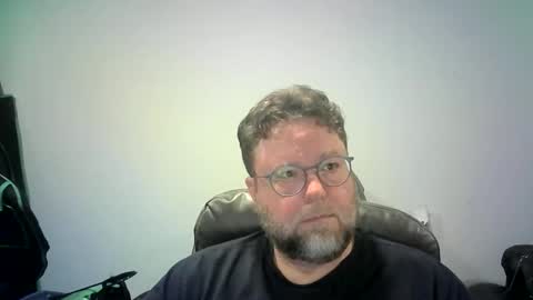 Snapshot of mister_happy567 chatting on 30, 10, 2025 Mr. Happy online show from 30, 10, 2025