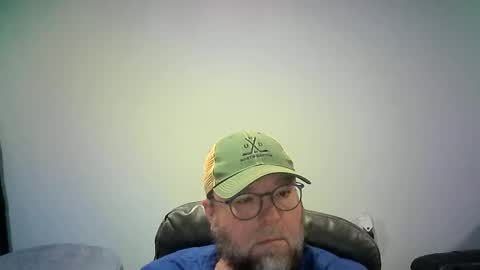 Snapshot of mister_happy567 chatting on 11, 11, 2025 Mr. Happy online show from 11, 11, 2025