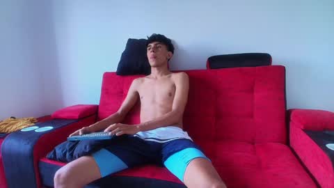 mister_jhonxxx online show from 17, 12, 2024