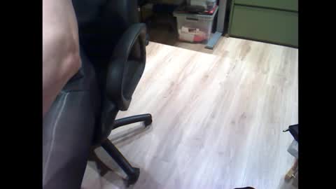 misterbobbyxx online show from 4, 3, 2026