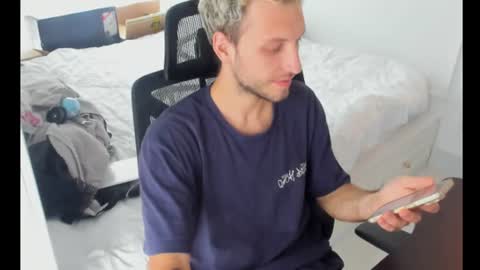 Alex online show from 5, 8, 2026