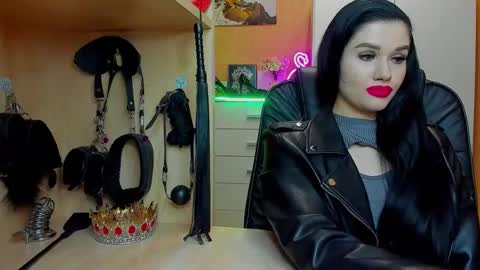 Mistress Kristi online show from 15, 4, 2026