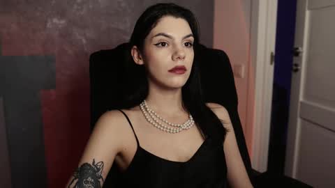 Snapshot of mistress_rochelle chatting on 2, 3, 2025 Miss Rochelle online show from 2, 3, 2025