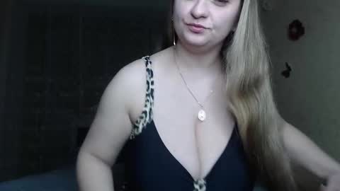 mistresscaro online show from 14, 3, 2026