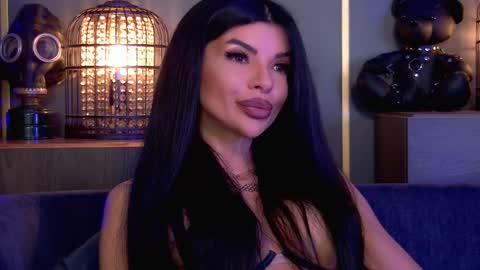 Elenia online show from 11, 3, 2026