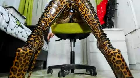 Snapshot of mistresstiffany69 chatting on 28, 7, 2026 Tiffany online show from 28, 7, 2026